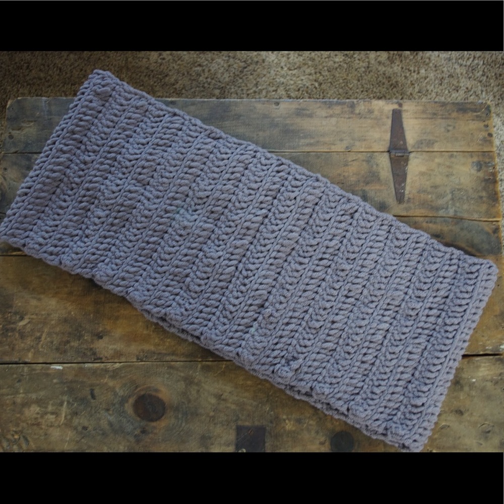 Crochet scarf